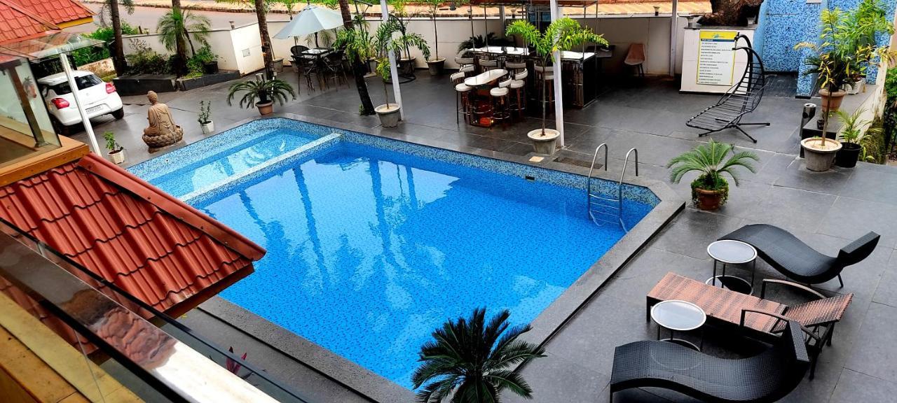 ארפורה Hotel Goa Continental מראה חיצוני תמונה