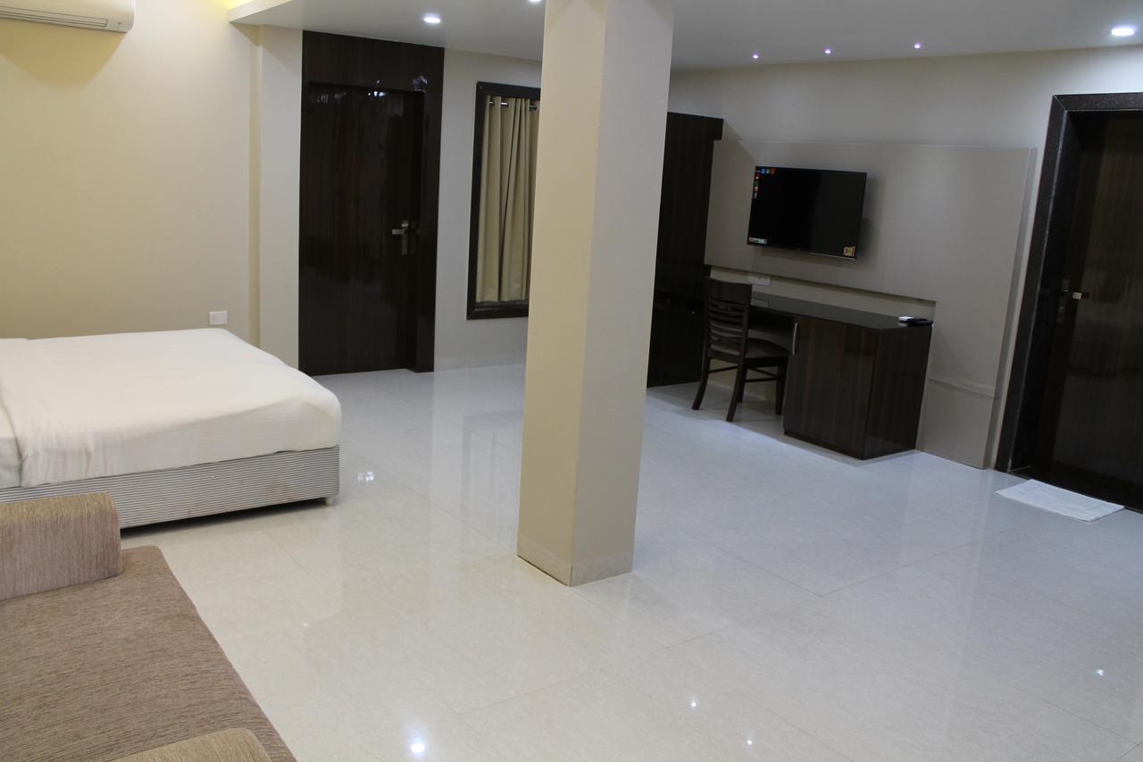ארפורה Hotel Goa Continental מראה חיצוני תמונה