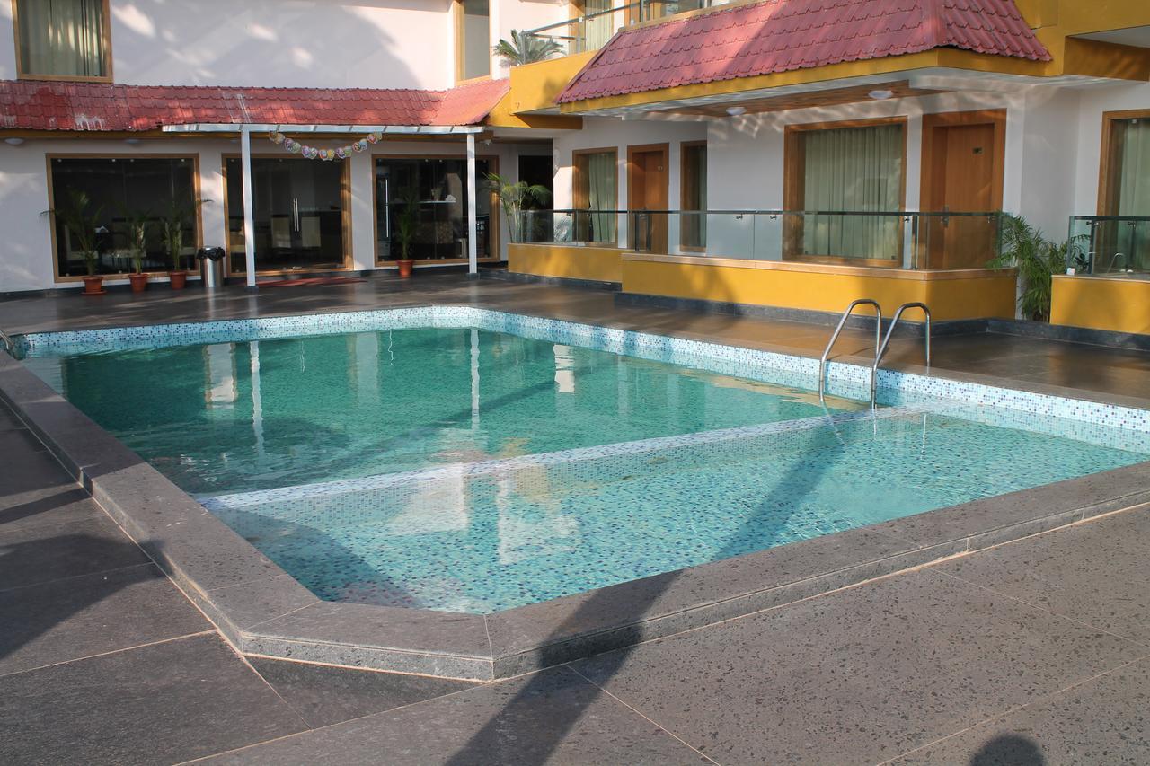 ארפורה Hotel Goa Continental מראה חיצוני תמונה