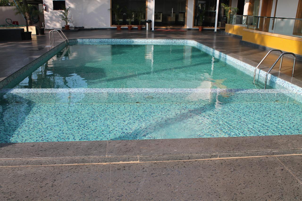ארפורה Hotel Goa Continental מראה חיצוני תמונה